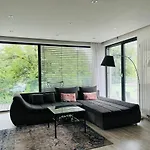Lovely Apartman For 6Guest Forest Park 10Minutes From Center
